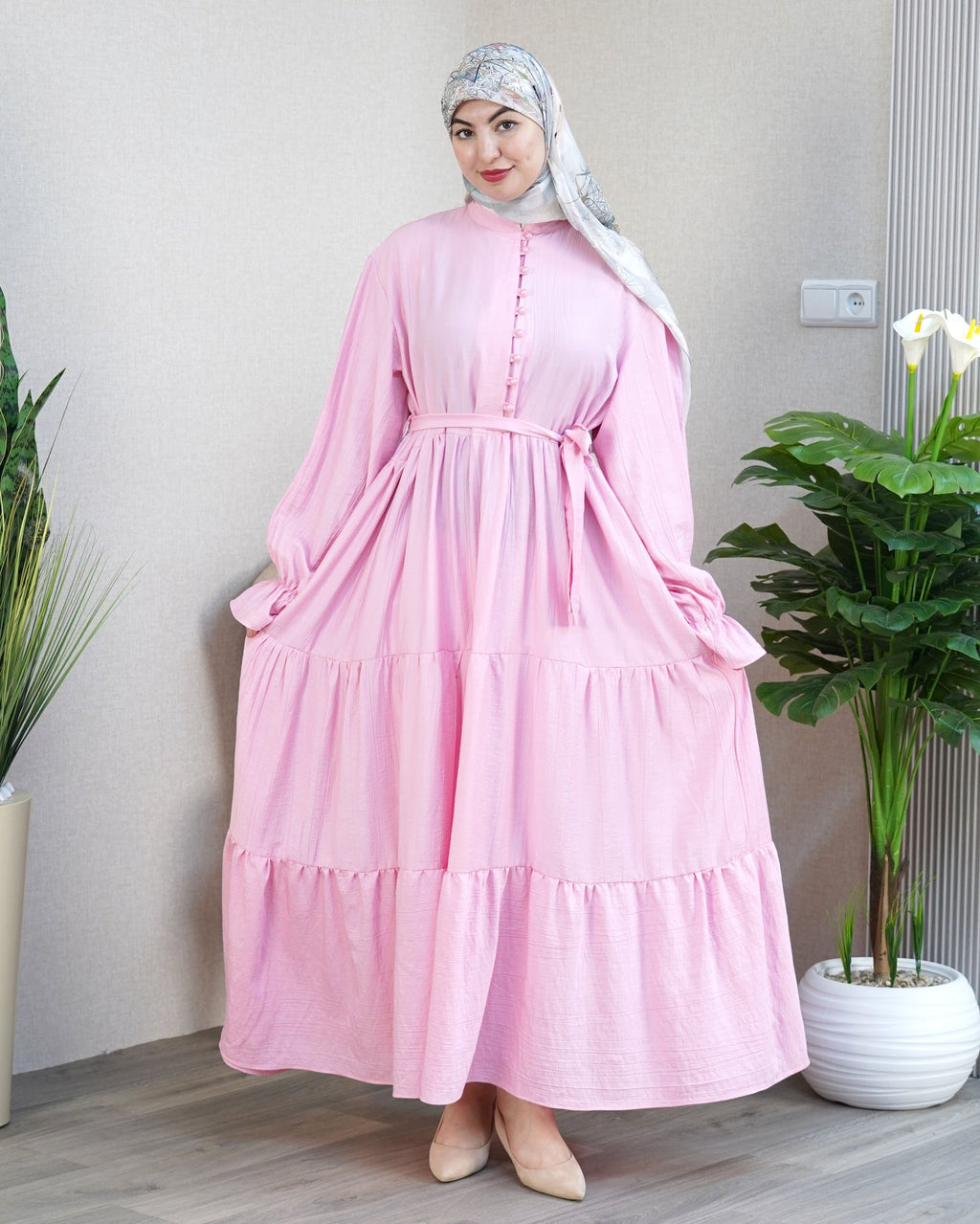 La Robe Amira Élégance & Féminité Intemporelle