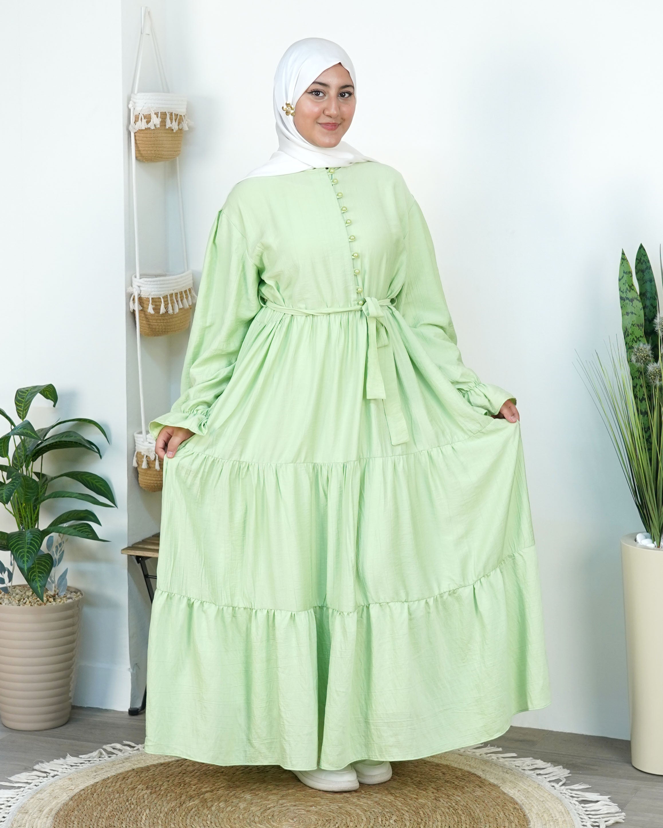 La Robe Amira Élégance & Féminité Intemporelle