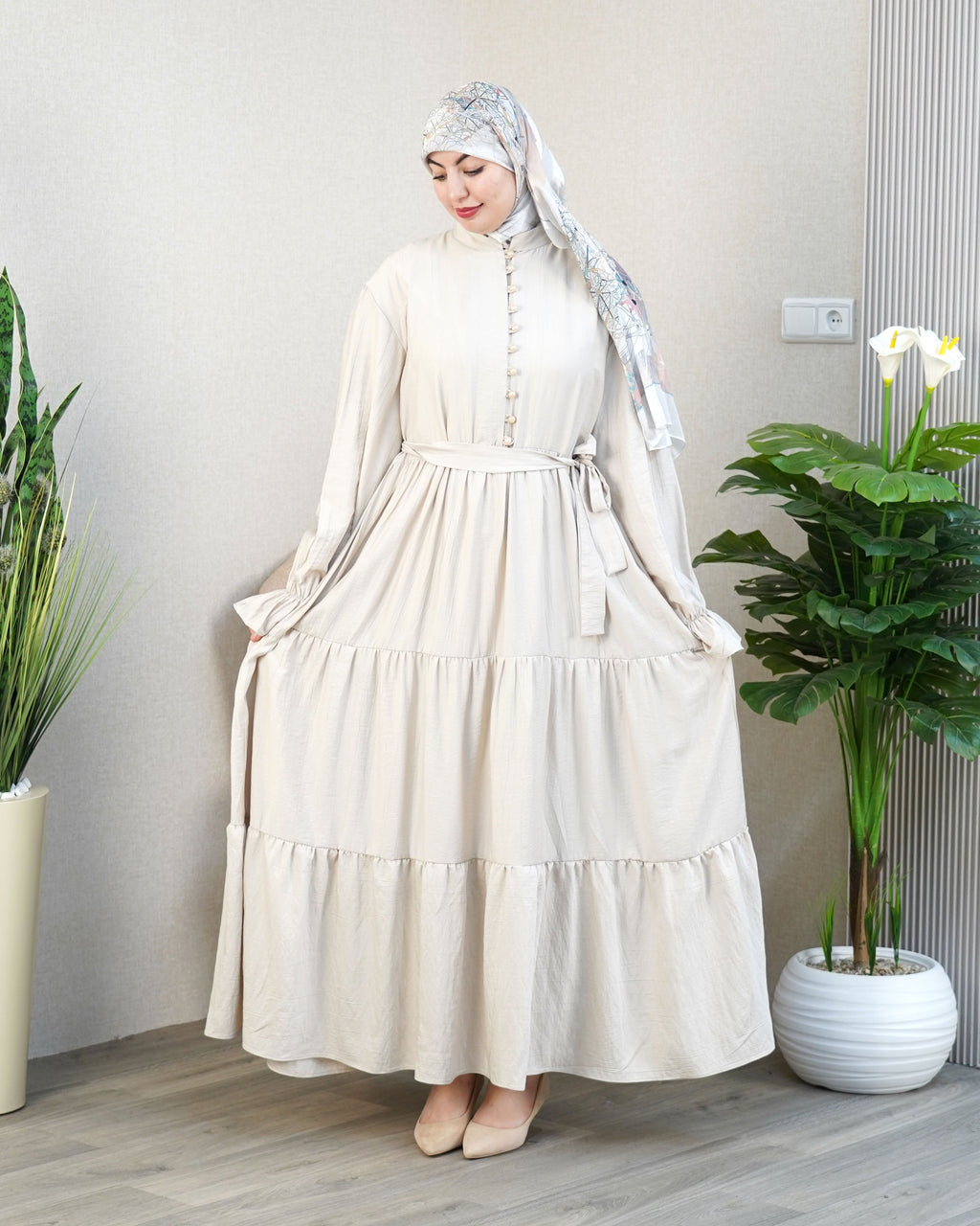 La Robe Amira Élégance & Féminité Intemporelle