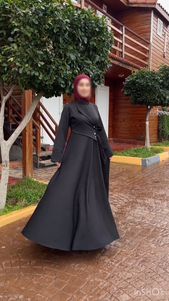 Robe Longue Asymétrique Tissu Canata Export — Élégance & Distinction