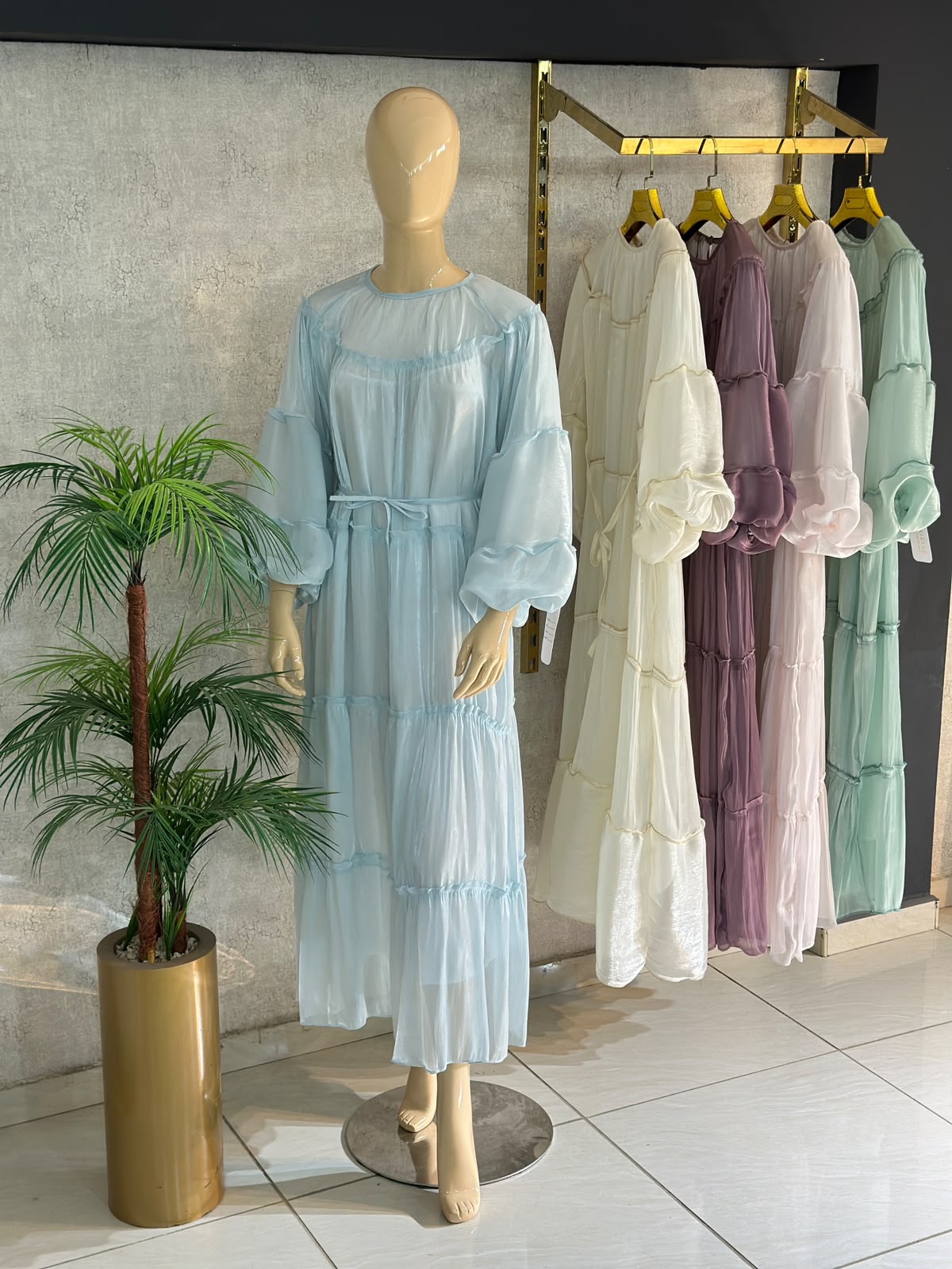 Robe Princess Organza  —Élégance & Féminité Intemporelle